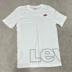NWOT Levi’s Boys XL White Short Sleeve T-Shirt